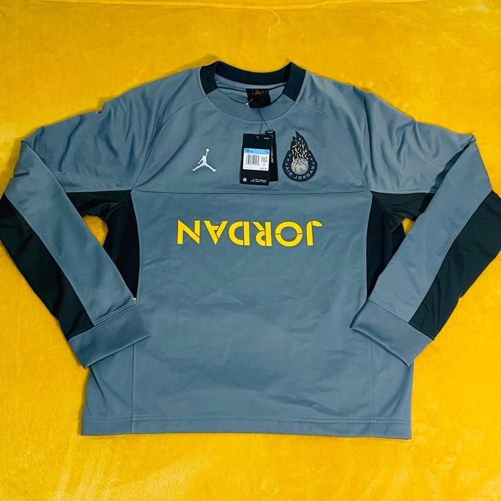 Nike air Jordan legacy sweater sweatshirt - Picture 3 of 5